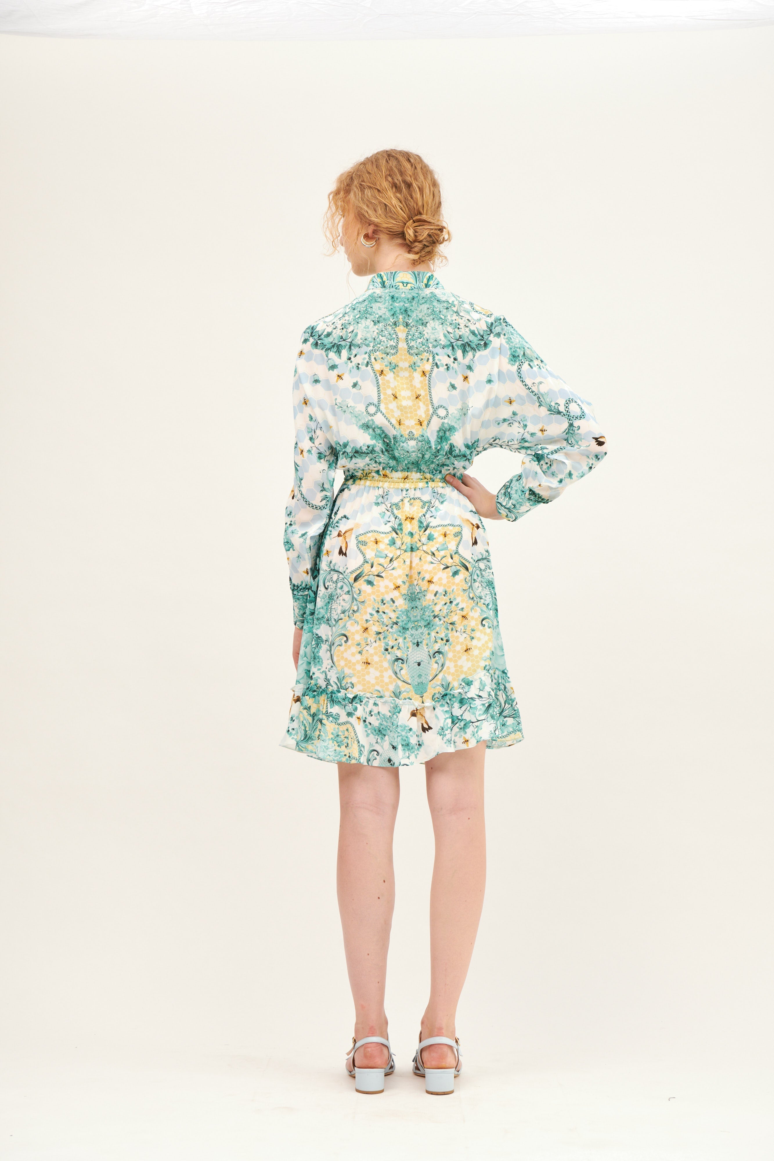 Kore’ Short dress long sleeves with ruffle