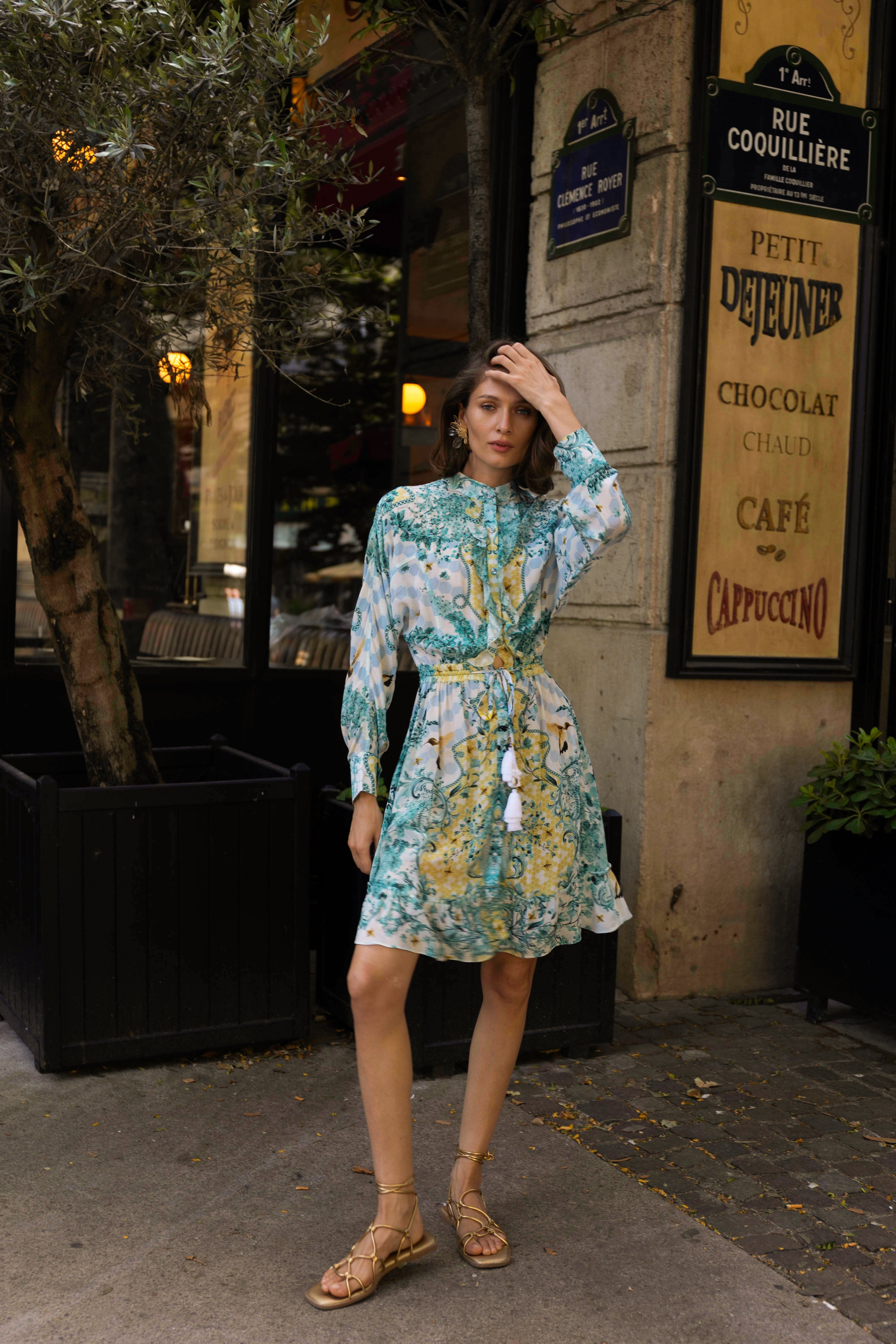 Kore’ Short dress long sleeves with ruffle