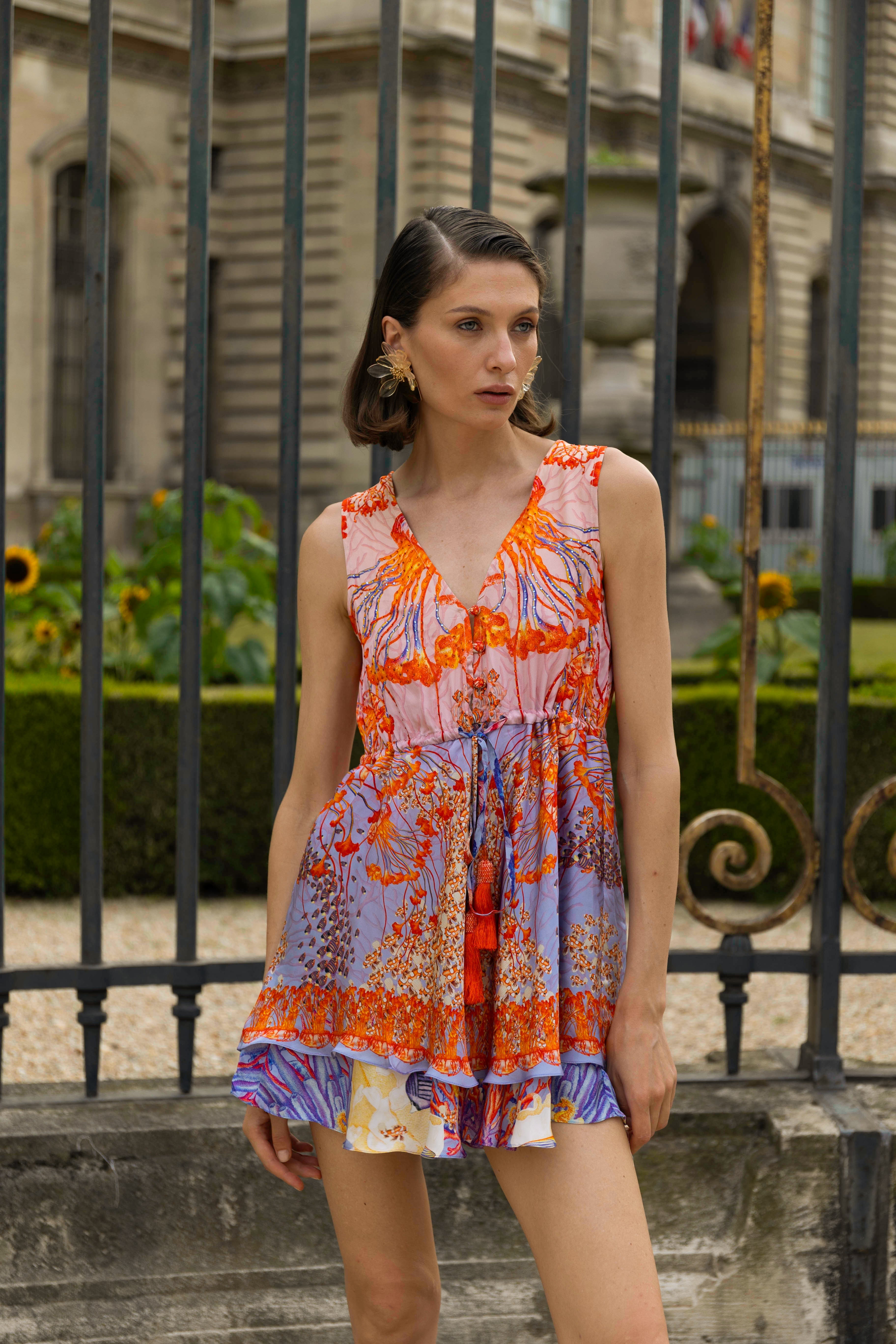 Kore’ Short dress V-neck