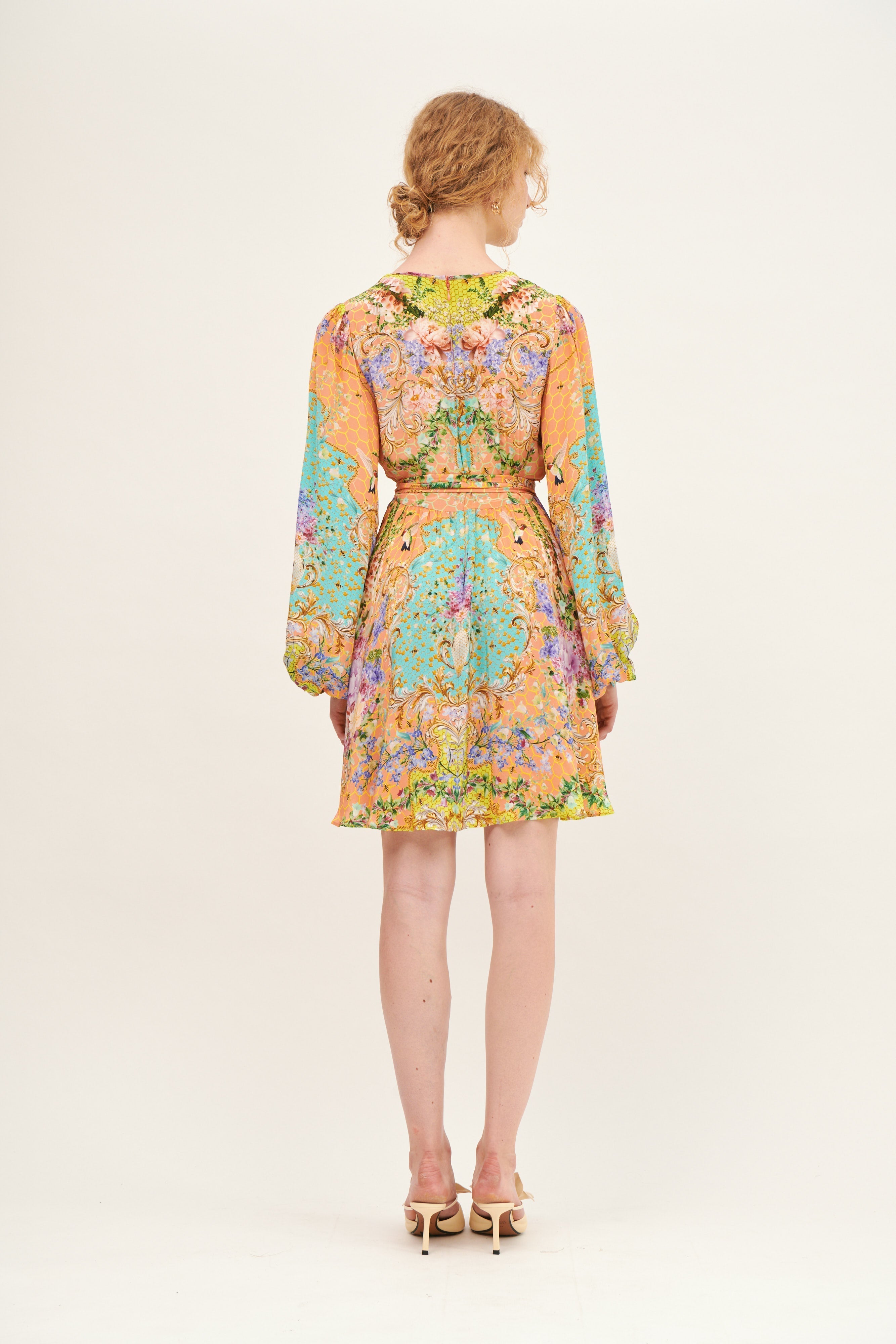 Kore’ Mini dress with baloon slevees